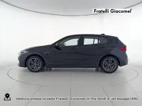 Begagnad BMW 118 Sport Line 140 HK (102 kW) 2020 Grå Halvkombi