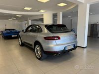 Usata Porsche Macan 250 CV (183 kW) 2017 Argento SUV
