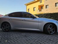 Usata Alfa Romeo Giulia Veloce 211 CV (155 kW) 2020 Argento Berlina