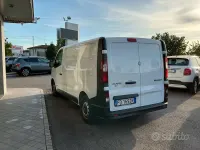 Usata Renault Trafic 120 CV (88 kW) 2016 Bianco Monovolume