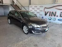 Usata Opel Insignia Cosmo 136 CV (100 kW) 2016 Nero Station wagon