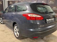 Begagnad Ford Focus Titanium 116 HK (85 kW) 2011 Blå Kombi