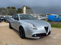 Usata Alfa Romeo Giulietta Distinctive 140 CV (102 kW) 2011 Grigio Utilitaria