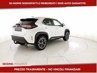 Usata Toyota Yaris Cross Lounge 116 CV (85 kW) 2022 Bianco SUV