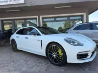 Usata Porsche Panamera 560 CV (411 kW) 2021 Bianco Berlina