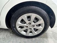 Usata Kia Rio 83 CV (61 kW) 2016 Bianco Utilitaria