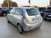 Usata Lancia Ypsilon 59 CV (43 kW) 2010 Grigio Utilitaria