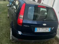Usata Ford Fiesta 75 CV (55 kW) 2002 Blu Utilitaria