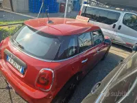 Usata Mini ONE 102 CV (75 kW) 2015 Rosso Utilitaria