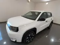 Nuova Fiat Grande Panda Icon 101 CV (74 kW) 2026 Bianco Utilitaria