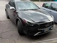 Usata Infiniti QX30 170 CV (125 kW) 2017 Nero SUV