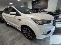 Usata Ford Kuga ST-Line 120 CV (88 kW) 2017 Bianco SUV