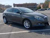 Usata Lancia Delta 120 CV (88 kW) 2009 Grigio Utilitaria