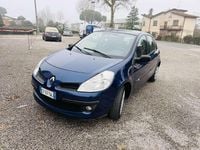Usata Renault Clio II 75 CV (55 kW) 2006 Blu Berlina