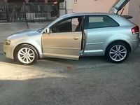 Usata Audi A3 105 CV (77 kW) 2005 Grigio Utilitaria