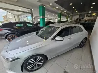 Usata Mercedes A180 116 CV (85 kW) 2021 Argento Berlina
