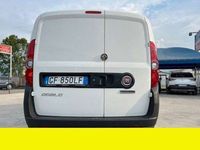 Usata Fiat Doblò S 105 CV (77 kW) 2021 Bianco Monovolume