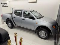Usata Mitsubishi L200 Invite 136 CV (100 kW) 2007 Grigio Pick-up
