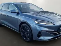 Nuova BYD Seal Boost 184 CV (135 kW) 2026 Blu Station wagon