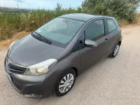 Usata Toyota Yaris 99 CV (72 kW) 2013 Utilitaria