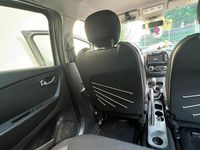 Usado Renault Captur 110 CV (80 kW) 2015 Gris SUV