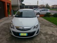 Usata Opel Corsa 86 CV (63 kW) 2011 Bianco Utilitaria