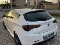 Usata Alfa Romeo Giulietta 109 CV (80 kW) 2012 Utilitaria