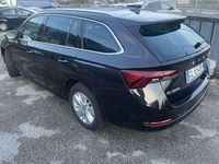 Usata Skoda Octavia Style 150 CV (110 kW) 2022 Nero Station wagon