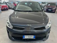Usata Kia Rio 101 CV (74 kW) 2018 Grigio Berlina