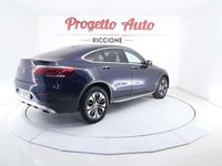 Usata Mercedes GLC200 Business 163 CV (119 kW) 2022 Cavansitblau SUV