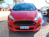 Usata Ford Fiesta ST-Line 95 CV (69 kW) 2017 Rosso Utilitaria