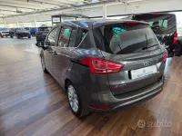 Usata Ford B-MAX Titanium 75 CV (55 kW) 2017 Grigio Monovolume