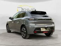 Usata Peugeot 208 Allure 101 CV (74 kW) 2024 Grigio Utilitaria