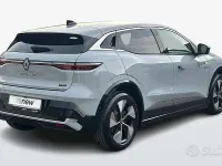 Nuova Renault Megane E-Tech Techno 55 kW (75 CV) 2026 Grigio Berlina