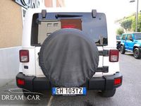 Usata Jeep Wrangler Sahara 200 CV (147 kW) 2011 Bianco perlato SUV