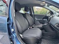 Usata Lancia Ypsilon 69 CV (50 kW) 2022 Blu Utilitaria