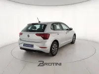 Usata VW Polo Life 95 CV (69 kW) 2025 Grigio Utilitaria