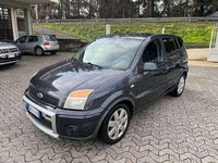 Usata Ford Fusion Collection 80 CV (58 kW) 2008 Grigio Utilitaria