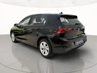 Usata VW Golf VIII Life 115 CV (84 kW) 2025 Grenadill black metallizzato Berlina