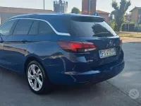 Usata Opel Astra 136 CV (100 kW) 2018 Bluazzurro Station wagon