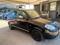Usata Lancia Ypsilon Platinum 77 CV (56 kW) 2011 Nero Utilitaria
