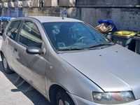 Usata Fiat Punto 60 CV (44 kW) 2001 Grigio Utilitaria