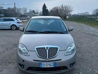 Usata Lancia Ypsilon 60 CV (44 kW) 2010 Grigio Utilitaria