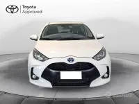 Second-hand Toyota Yaris Active 72 CP (52 kW) 2022 Alb Hatchback