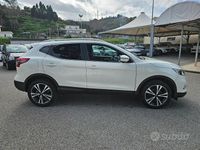 Usata Nissan Qashqai N-Connecta 115 CV (84 kW) 2018 Bianco SUV