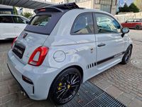 Usata Abarth 595C Competizione 179 CV (131 kW) 2021 Campovolo grau Cabrio