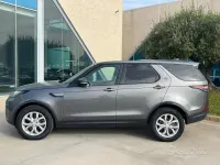 Usata Land Rover Discovery SE 241 CV (177 kW) 2018 Grigio SUV