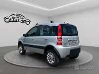 Usata Fiat Panda 4x4 Climbing 69 CV (50 kW) 2008 Grigio Utilitaria