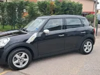 Usata Mini Countryman 111 CV (81 kW) 2012 Nero SUV