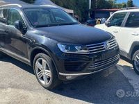 Usata VW Touareg 204 CV (150 kW) 2015 Nero SUV